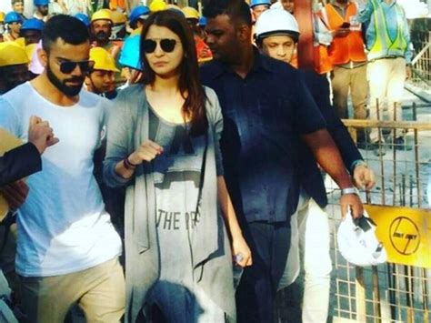 Anushka and Virat visit their new apartment, to start living in together from 2018? - Bollywood ...