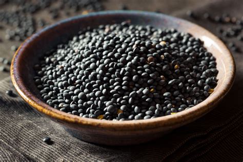 Tout ce que vous devez savoir sur les lentilles noires