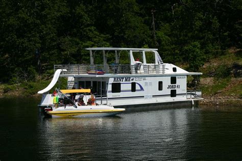 Bull Shoals Lake Boating & Fishing