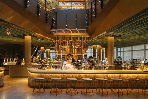 Starbucks’ Latest Roastery Opens in Chicago – WindowsWear