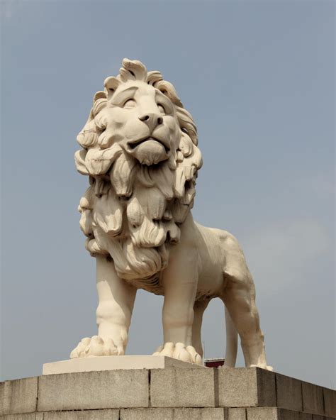 Lion, symbol of England by High-Tech-Redneck on DeviantArt