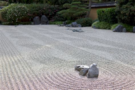 Zen Garden Ideas: Creating a Tranquil Space for Meditation and Relaxation