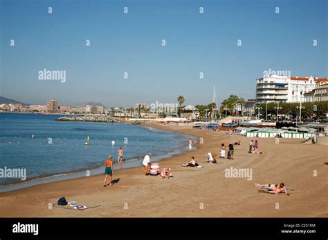 Beach at St Raphael, Var, Provence, France Stock Photo - Alamy