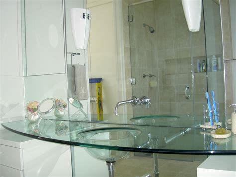 20 Glass Sink Design Ideas For Bathroom – InspirationSeek.com