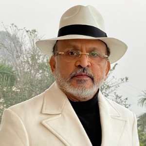 Annu Kapoor Birthday, Real Name, Age, Weight, Height, Family, Facts, Contact Details, Wife ...