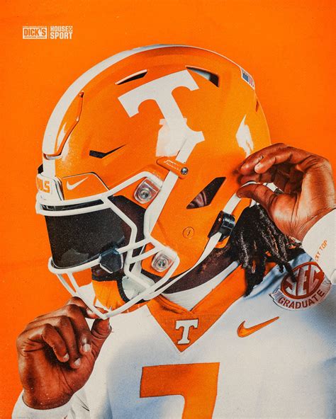 LOOK: Tennessee Football Uniforms Week-By-Week | Rocky Top Insider