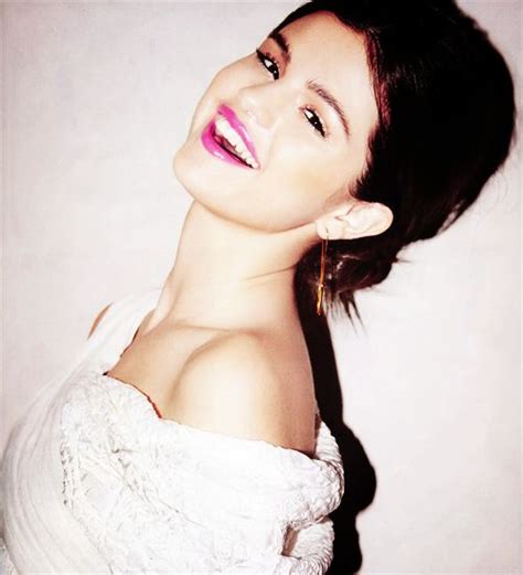 17 Best images about selena gomez lipstick on Pinterest | Selena gomez ...