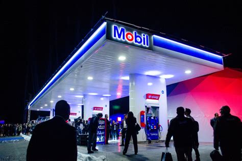 Mobil-brand gas stations open in Mexico - UPI.com