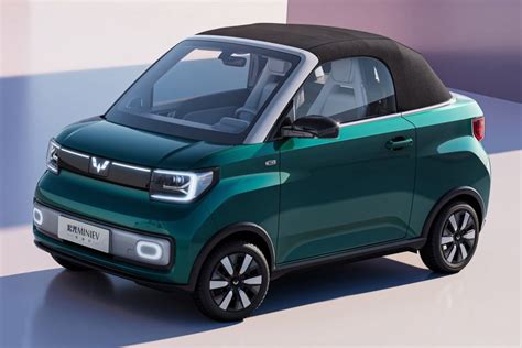 First-Ever Wuling Mini EV Cabriolet Officially Reveals