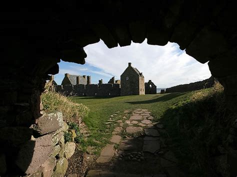 Dunnottar_Castle_053