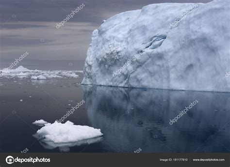 Polar Regions Earth Icebergs Various Forms Sizes Climatic Changes ...