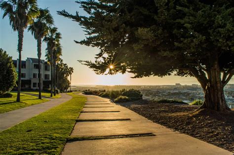 Loyola Marymount: Acceptance Rate, SAT/ACT Scores, GPA