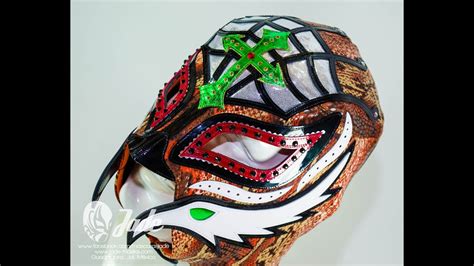 Cómo se hace la máscara de Rey Mysterio / How to make Rey Mysterio Mask ...