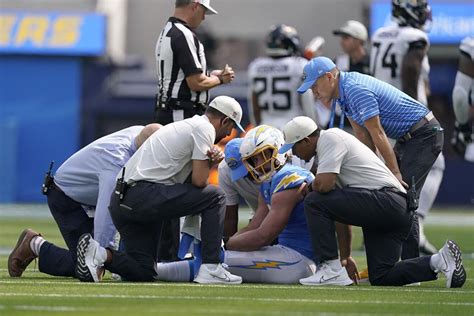 Joey Bosa: Injury more serious than expected and will be out 8-10 weeks | Marca