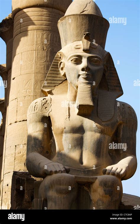 Colossal Seated Statue of Ramses II, Luxor Temple, Luxor, Egypt Stock Photo: 38993326 - Alamy