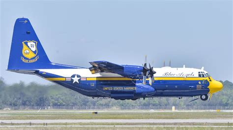 U.S. Navy Announces the Purchase of a Royal Air Force C-130 Hercules ...