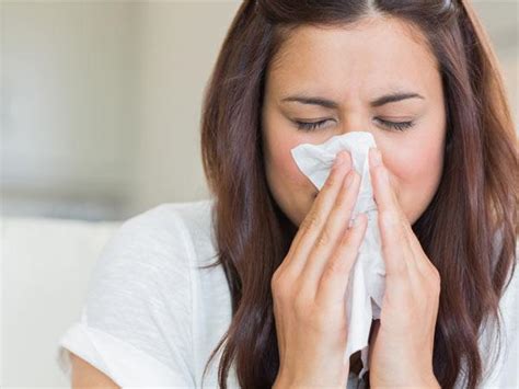 5 Lesser-known Reasons Why You Always Catch A Cold - Boldsky.com