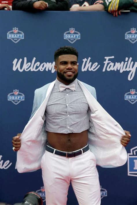 Cowboys plan to market crop-top jersey in honor of Ezekiel Elliott - San Antonio Express-News