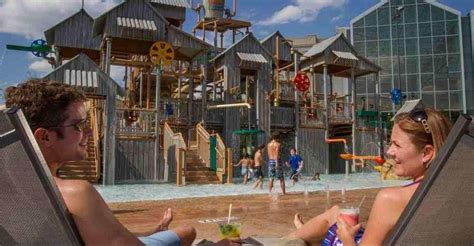 Gaylord Palms Resort Pool - Water Park, Slides, Kids Zone