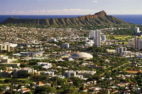 Exploring the Manoa Valley on Oahu, Hawaii