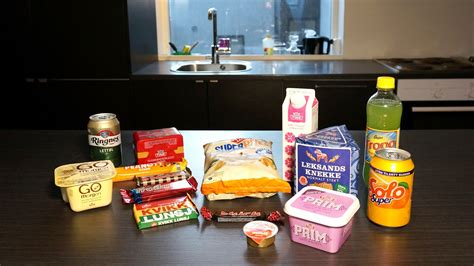 15 Norwegian Snacks & Drinks Review • Reformatt Travel Show