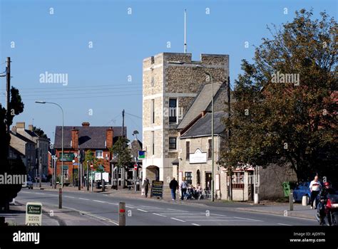 Kidlington village, centre, Oxfordshire, England, UK Stock Photo ...