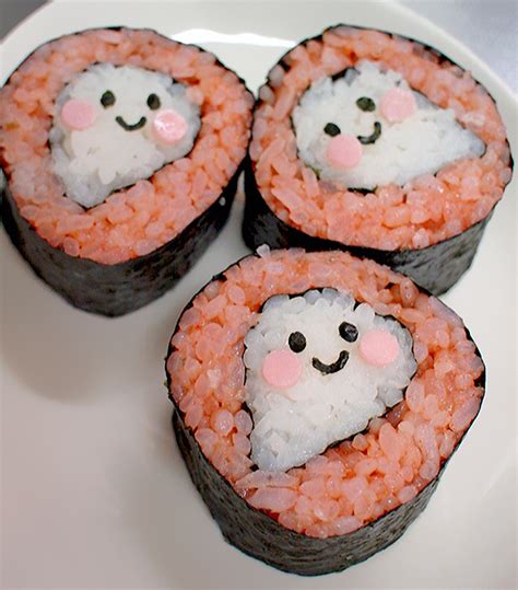 30+ Cute And Creative Pieces Of Sushi Art