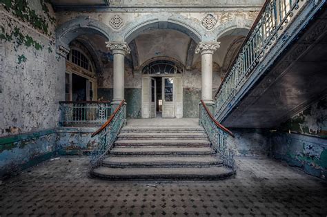 Man who travel Europe photographing abandoned buildings - Mirror Online