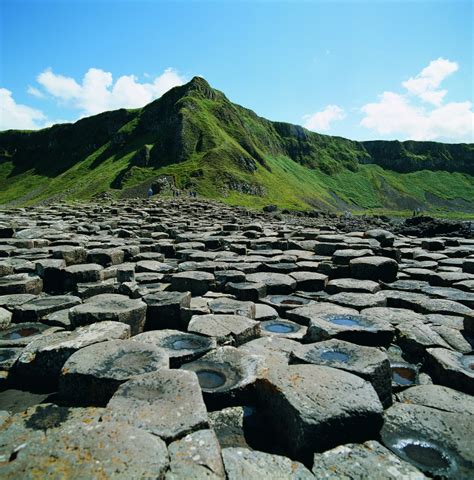 Giants Causeway Tours | Belfast to Giants Causeway Coach tours