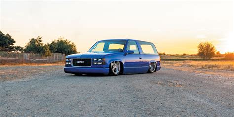 LOW2DOR | '96 2-Door GMC Yukon - Street Trucks