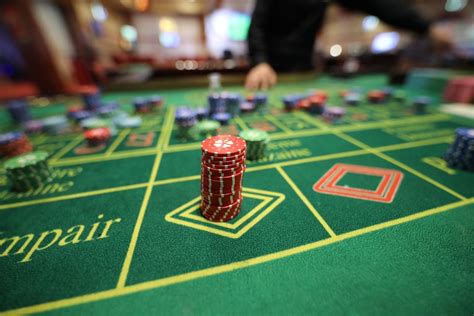 US gambling revenue reaches record-equalling $11bn in Q1 - Finance - iGB