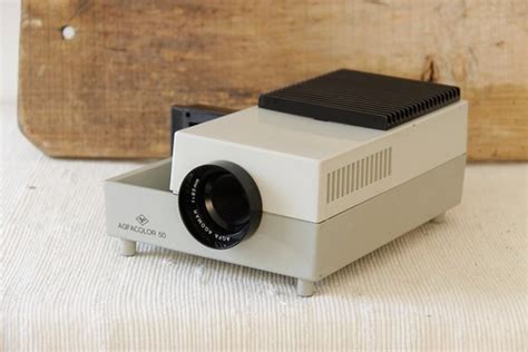 Vintage AGFACOLOR 50 35mm Slide Projector 70s by butanika on Etsy