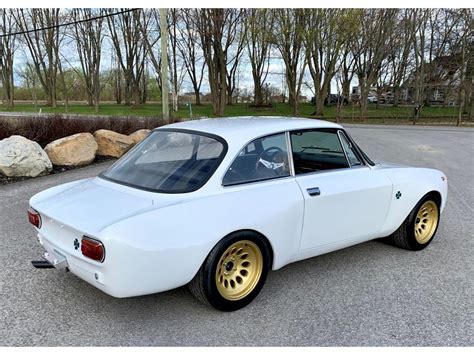 1968 Alfa Romeo 1750 GTV for Sale | ClassicCars.com | CC-1225305