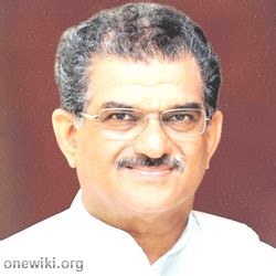 Veerendra Heggade age, wiki, height, body, family, biography, family ...