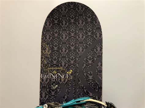 147cm Roxy Eminence Banana Traction Snowboard with Bindings | SidelineSwap