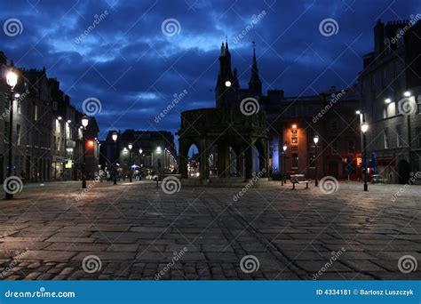 Castle Gate, Aberdeen stock image. Image of walk, couldy - 4334181