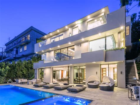 Exquisite Beverly Hills Modern Home Listed for $6,295,000