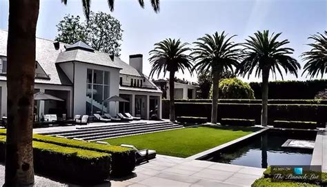 Home Simon Cowell Modern Mansion Exterior Luxury Beverly Hills, Beverly Hills Mansion, Mansion ...