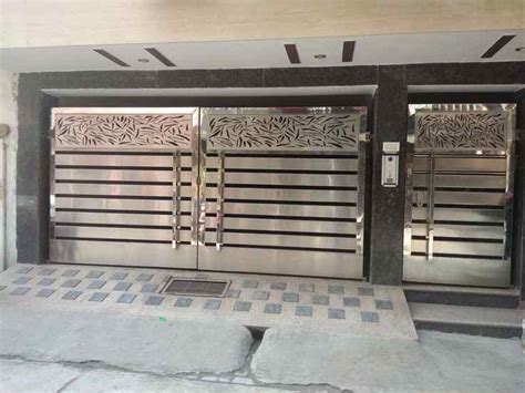 Know How to Choose the Right Steel Door Design for Home