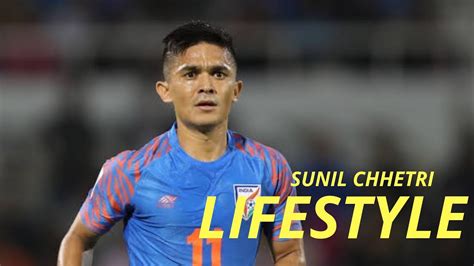 Sunil Chhetri Lifestyle 2020| Family,Girlfriends,Cars,Awards,Biography & Net Worth - YouTube