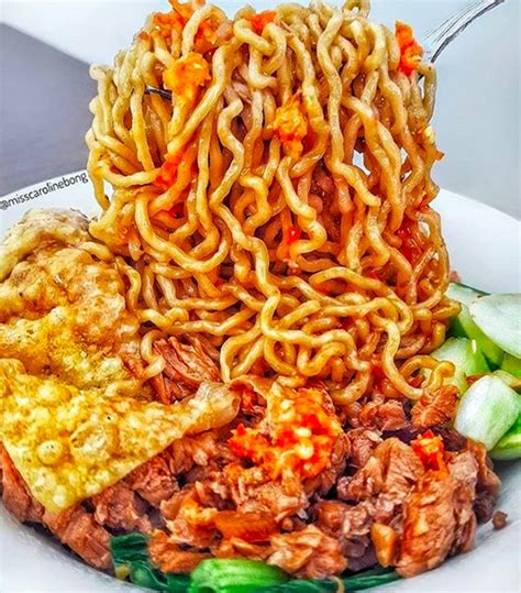 Netizen Pamer 8 Mie Yamin Enak dengan Aneka Topping