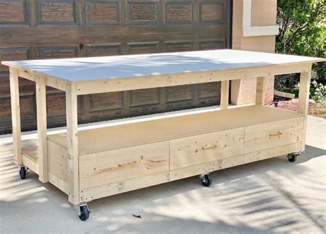 Workbench With Storage Drawers – Free Woodworking Plan.com