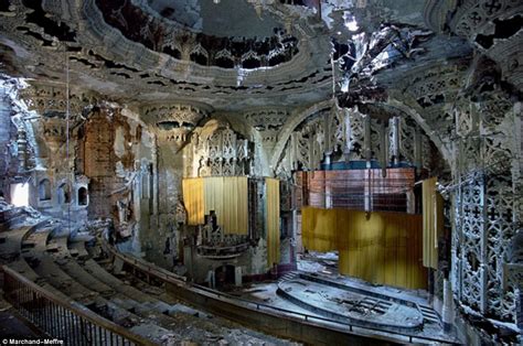 Detroit's derelict buildings provide booming industry for photographers ...