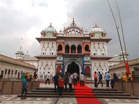 A good experience at Janki temple in janakpur — Sumerkalwar