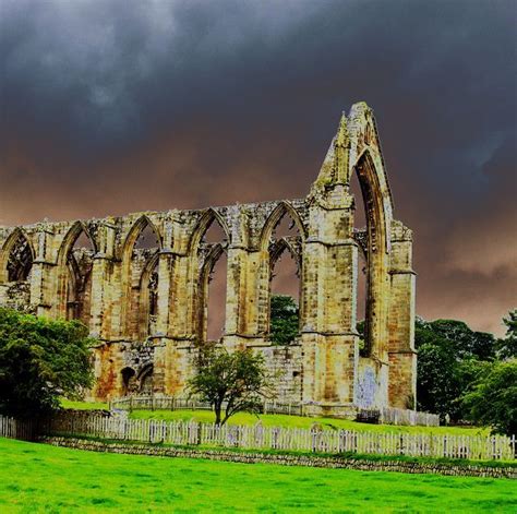 Bolton Abbey | Bolton abbey, Dissolution of the monasteries, Monument ...