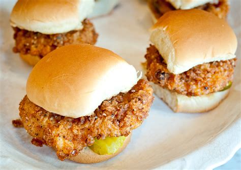 Chicken Filet Sliders Recipe - Food Republic