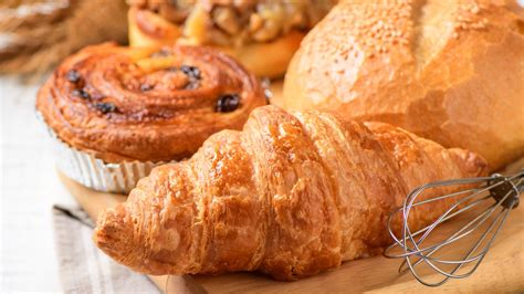 What Makes Puff Pastry And Croissant Dough Different