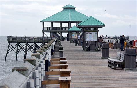 Folly Beach Fishing Pier - Charleston-SC.com