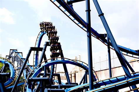 BATMAN: The Ride | Thrill Ride | Six Flags Over Georgia