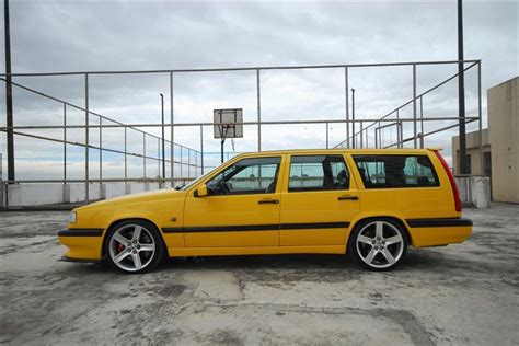 Volvo Passion - All About Volvo: Yellow 850R